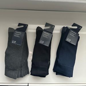 27 Pairs - Brand New Gap Men’s Crew Socks